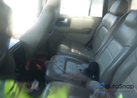 2003 Ford Expedition Eddie Bauer from USA, damaged, VIN 1FMRU17W83LA37498